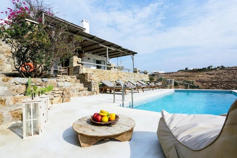 THE HOUSE IN THE FIELD WITH THE AMAZING SEA VIEW
