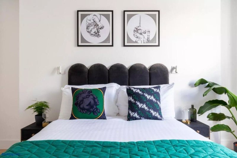 Bloomsbury Apartments by Flying Butler