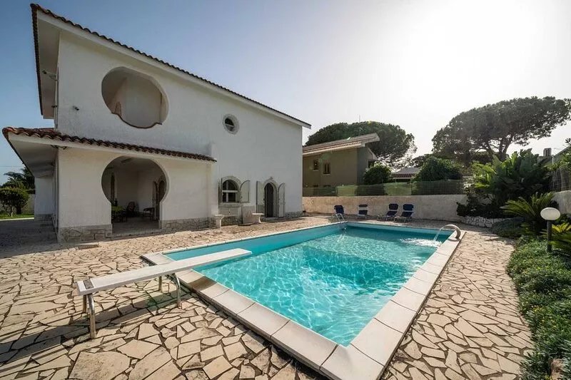 Arenella96 -grande Villa con Piscina a 5 Minuti a Piedi Dalla Spiaggia Arenella