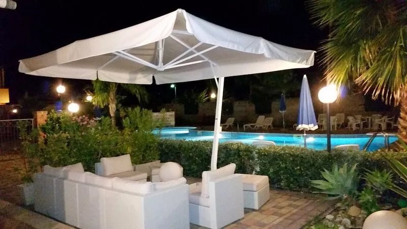Sea side apartment with POOL, Terrace with SEA VIEW, WiFi, near Cefalu Palermo