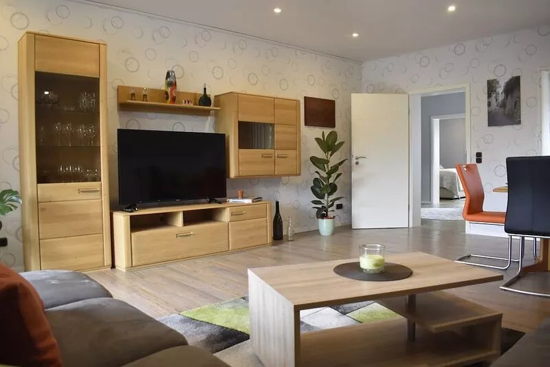 Cozy apartment in Westhofen with a view of the vineyards 90sqm - 2 - 8 pers.