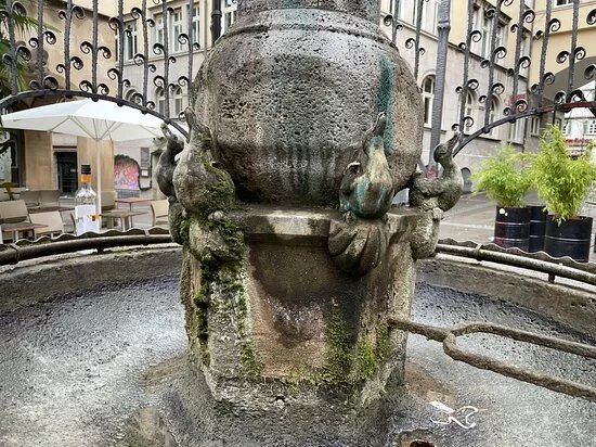 Hans-im-Gluck-Brunnen - Stadt Stuttgart
