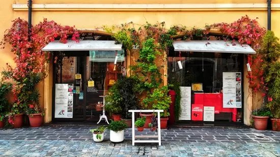 PRALC-Piccolo Museo ProfumAlchemico e Profumeria di Nicchia
