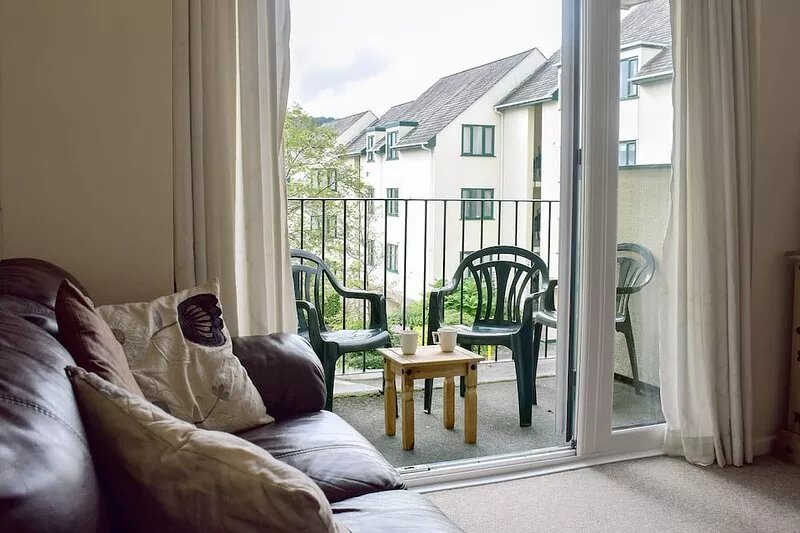 A cosy first floor apartment just metres from the heart of Bowness with views