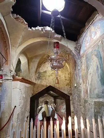 grotta del Beato Alberto