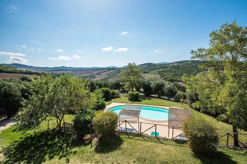 4 bedroom accommodation in Radicondoli SI