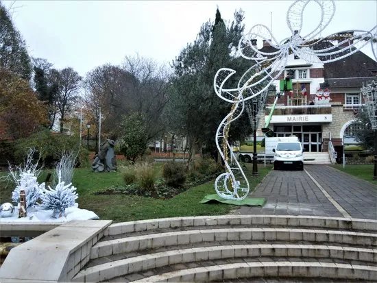 Sculpture Le Temps