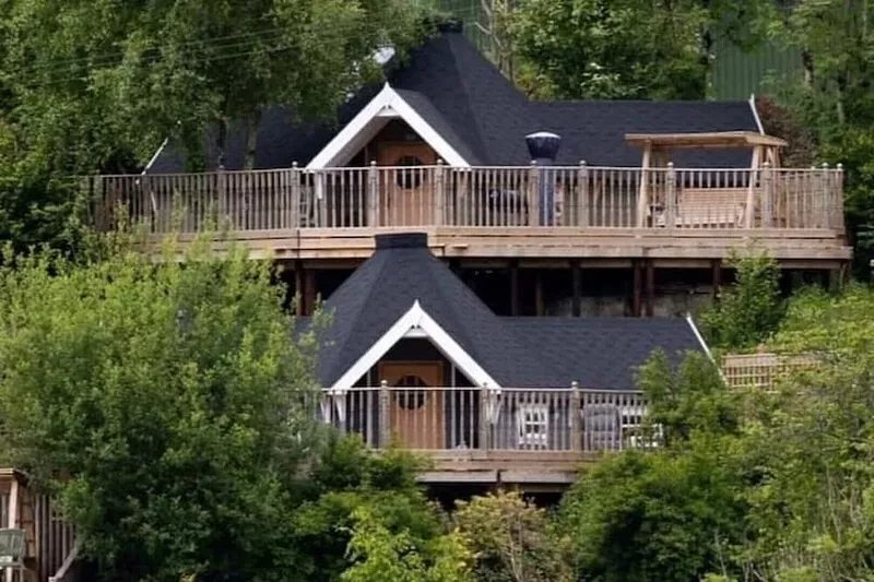 Ein Trysor Cudd - Luxury log cabin Brecon Beacons