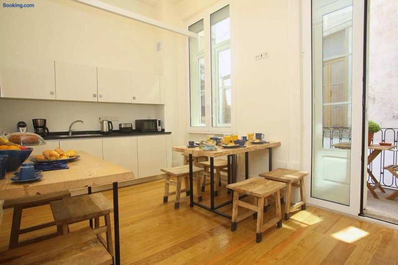 No 91 - Almirante Guest House