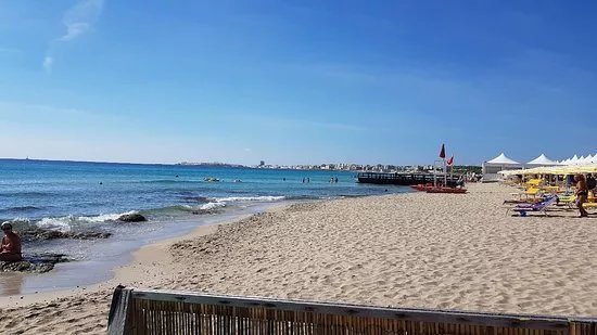 Banzay Beach