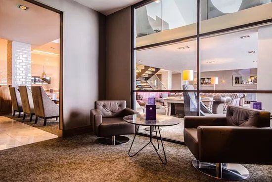 No1 Lounges - Birmingham Airport