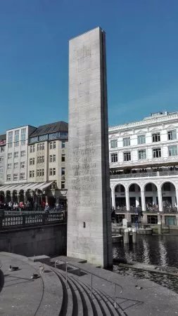 Denkmal fur die Gefallenen der beiden Weltkriege