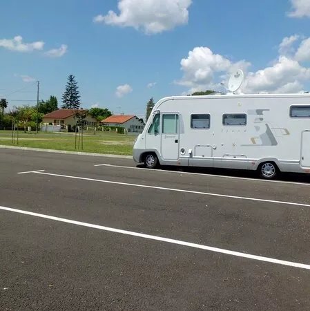 Aire De Camping Cars