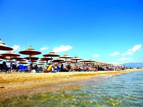 Pasir...on the waves All Day Beach Bar