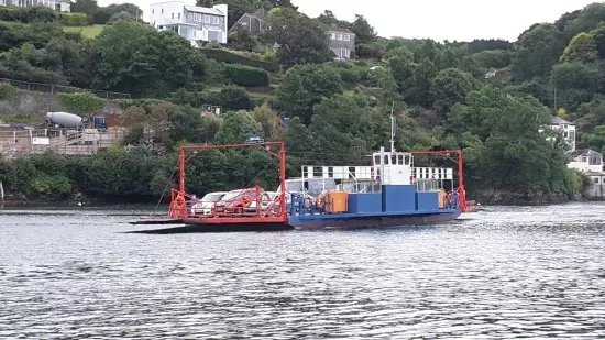 Bodinnick Ferry