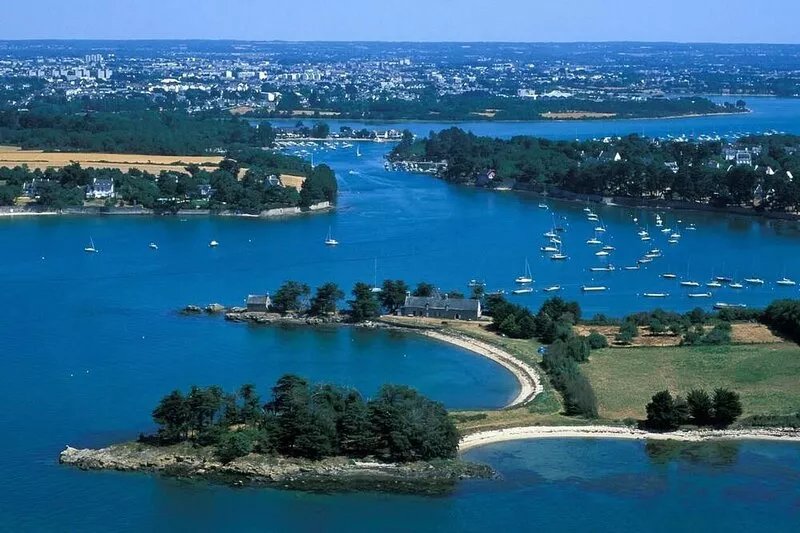 Small peaceful corner between land and sea