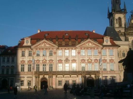 Kinsky Palace