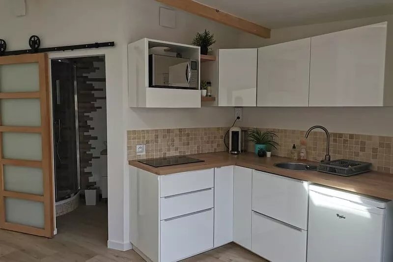 Outbuildings for rent in ceyreste / la ciotat