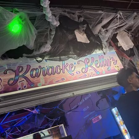Karaoke Kelly's