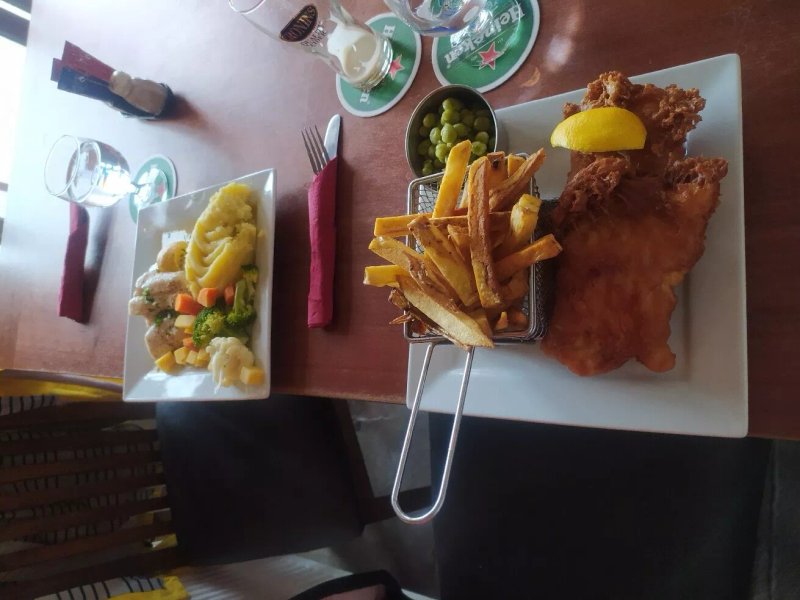 The Junction Bar