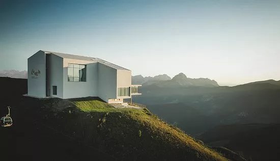 LUMEN - Museum of Mountain Photography