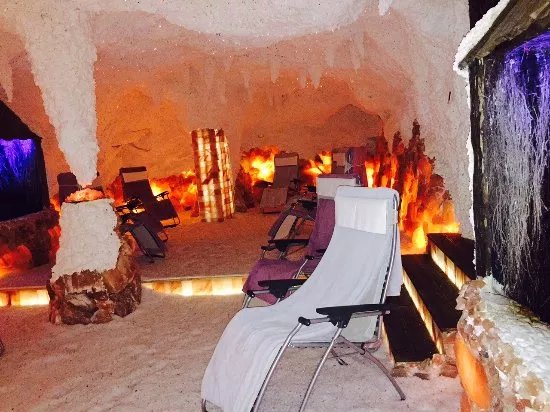 naturSPA & Salzgrotte