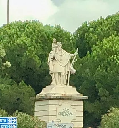 Estatua de Sao Cristovao