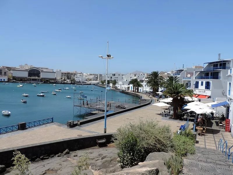 House El Jable (El Charco) *MODERNA.MAR.WIFI.SAT. TELEWORKING. DIGITAL NOMADS