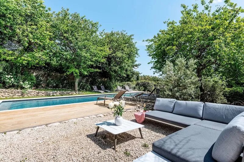 Loft in the countryside between Luberon and Pays d'Aix
