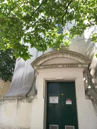 Square Claude Charpentier