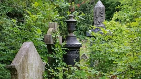 Arnos Vale Cemetery