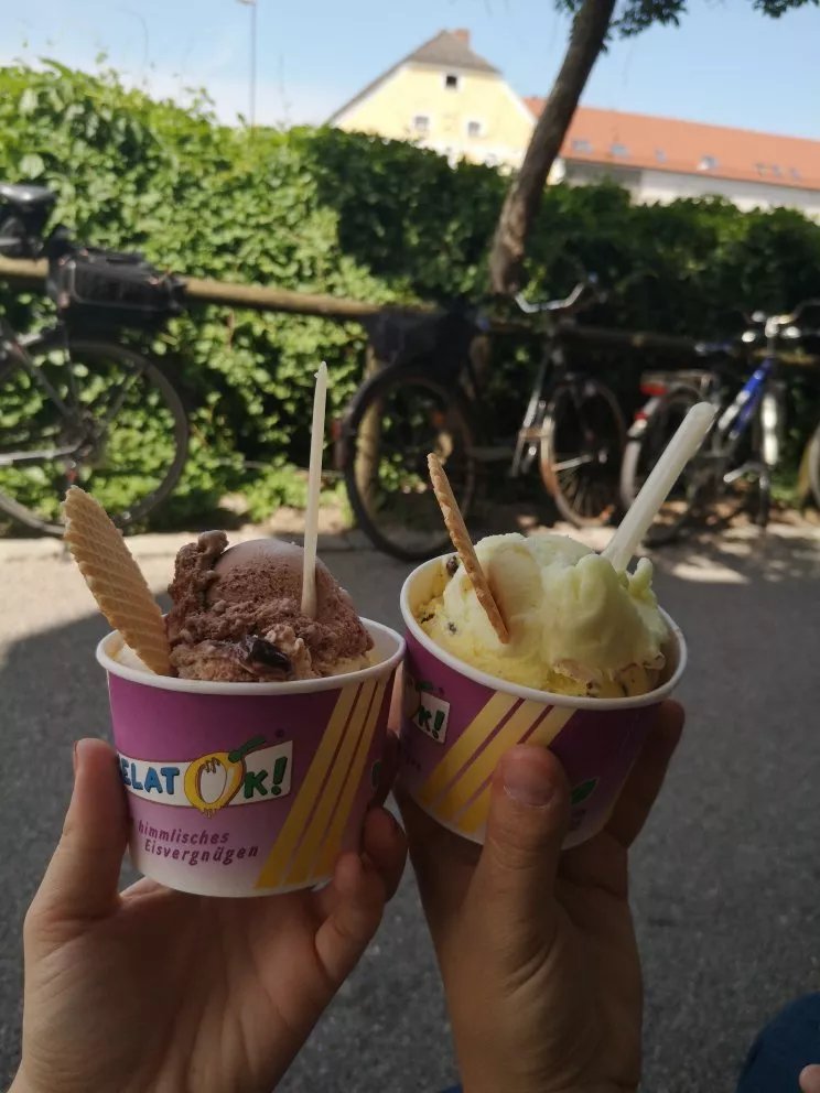Eiscafe Gelato Ok