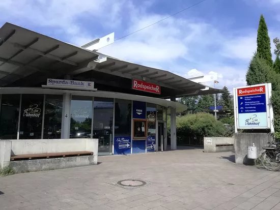 Rad am Bahnhof