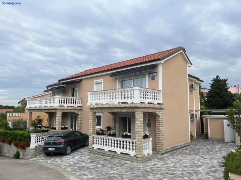 Apartments Ostojic