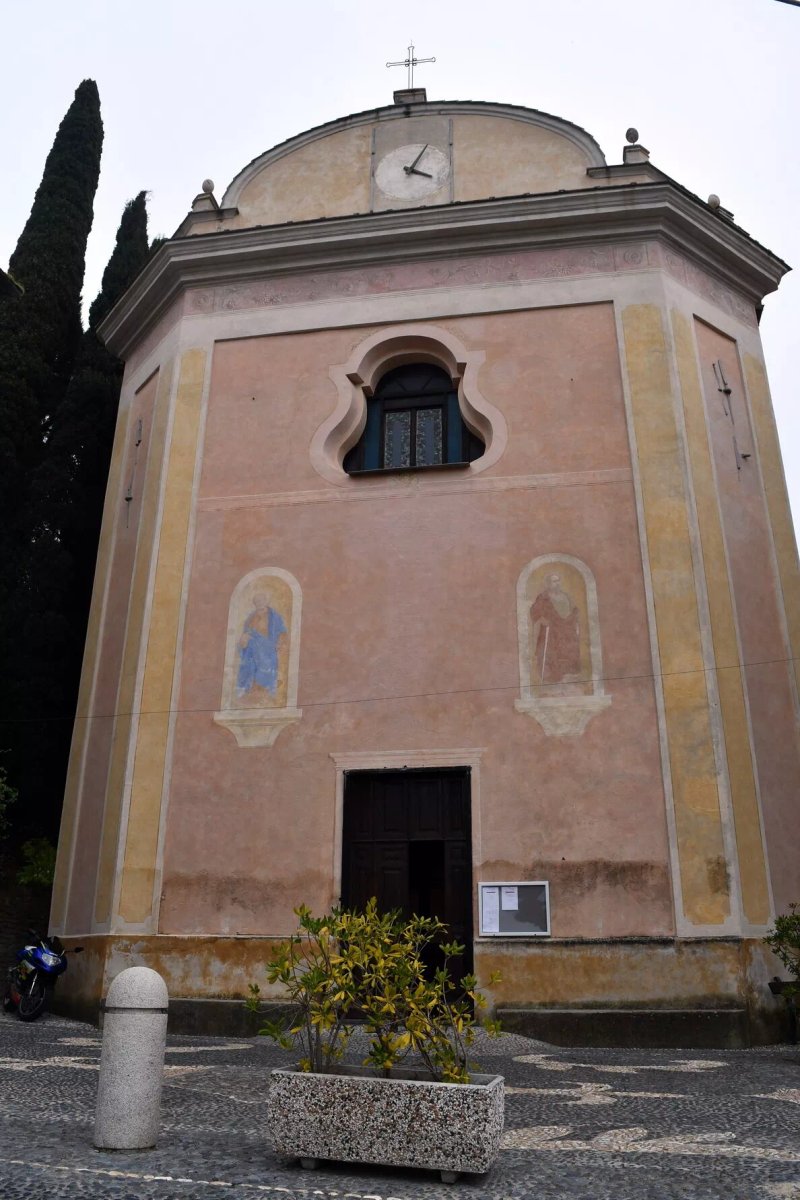 Parrocchia Dei Santi Pietro e Paolo