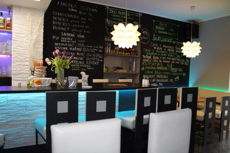 Restaurant A Caffe & Grill