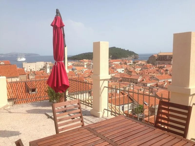 House Hilda , Old Town terrace view four bedrooms apartment