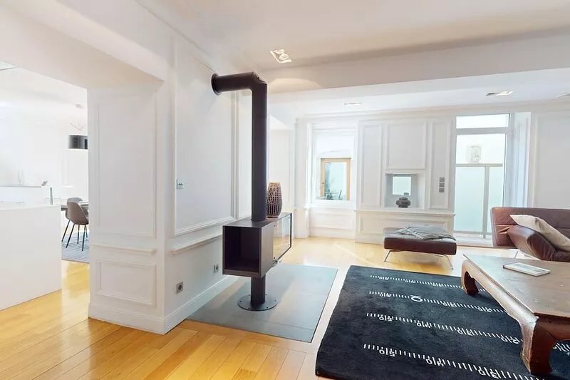 Le N° 10 - Apartment of 200 sqm with patio of 35 square meters in Old Town