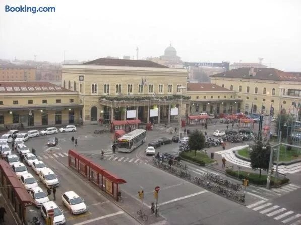 Bologna Bed Station