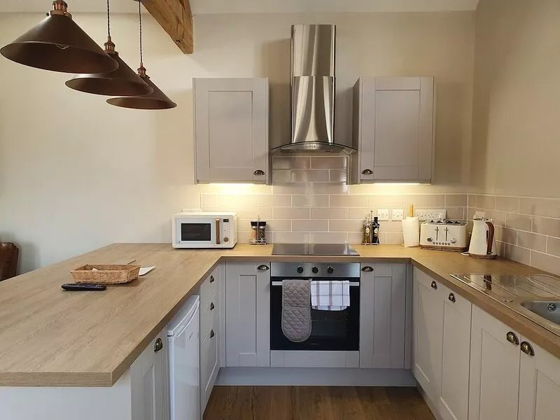 Rural hideaway but only 5 minutes from the centre of Cheltenham