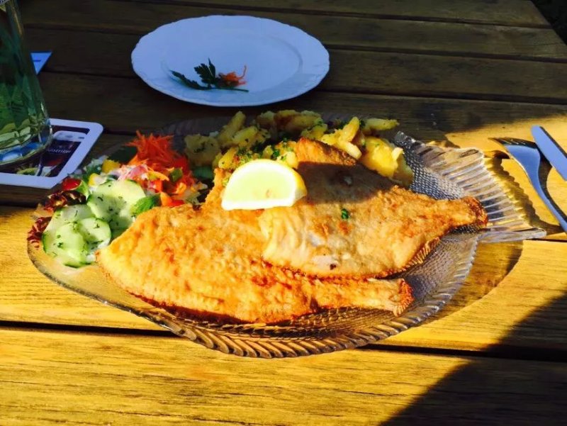Zum Schlossgarten Gaststaette - Pension