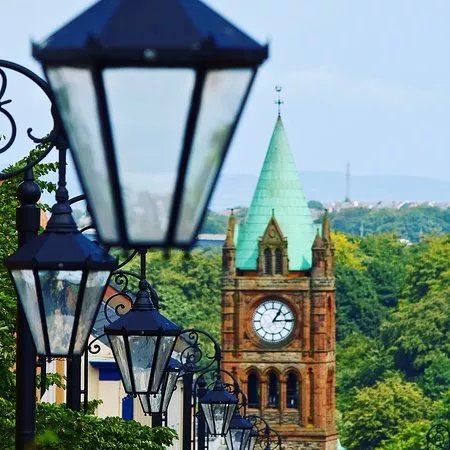 Tours of Derry