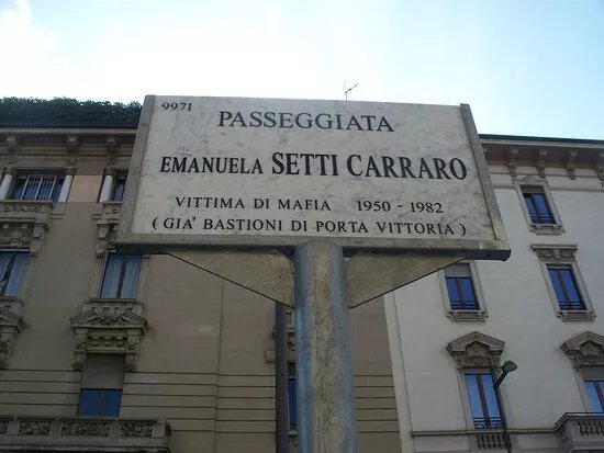 Passeggiata Emanuela Setti Carraro