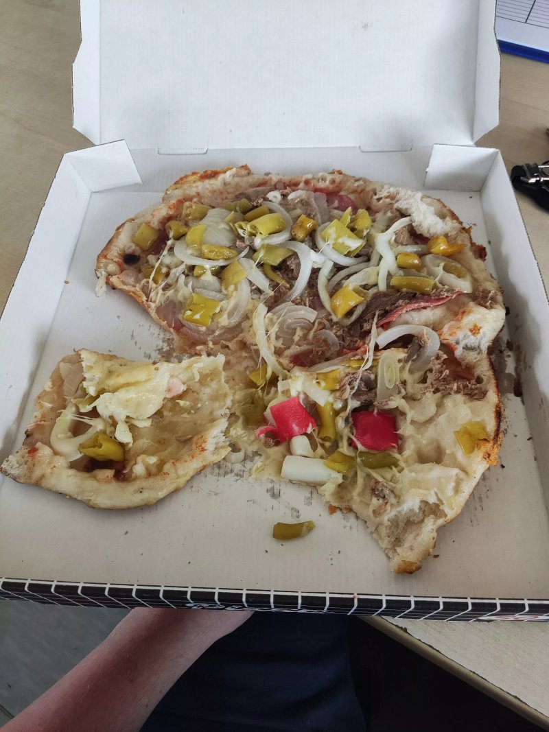 Brucken-Pizza-Kebaphaus