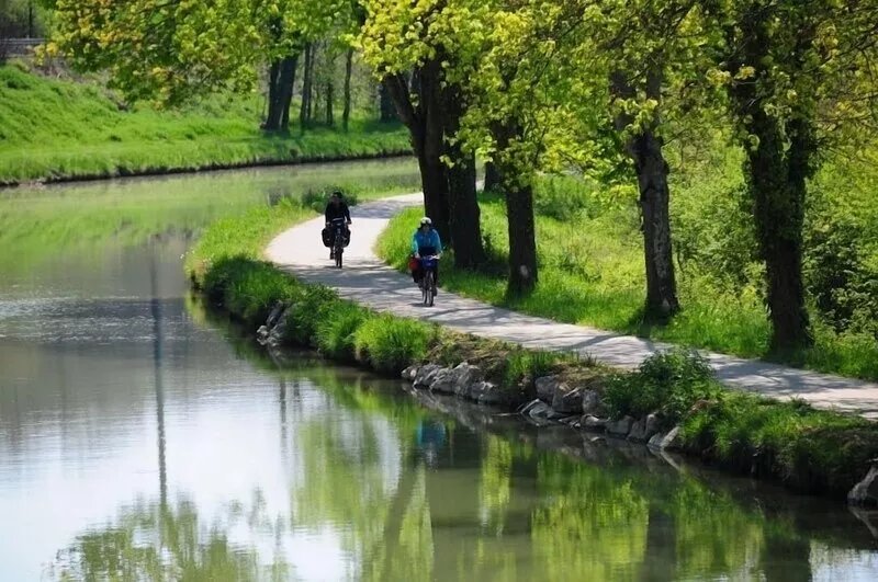 CHARMING GÎTE. VELO VOIE VERTE. POMMEVIC. 3 PERS