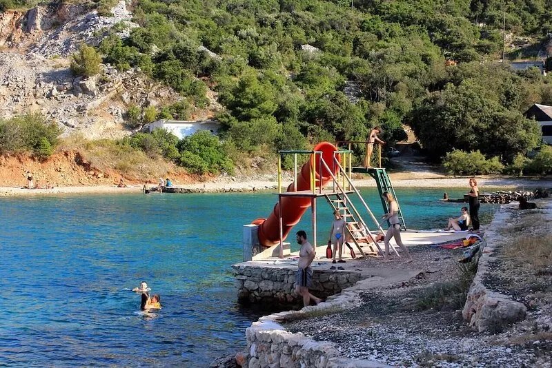 One bedroom apartment near beach Zaglav, Dugi otok (A-8144-a)