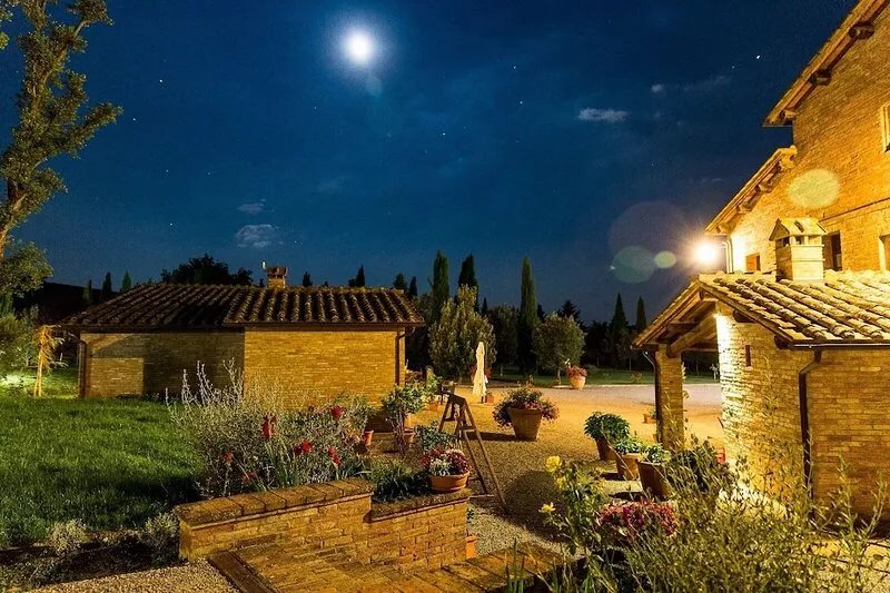 Holiday House San Pierino -Capanna .. family holiday 15 minutes from Siena!
