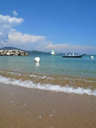 Plage des Marines