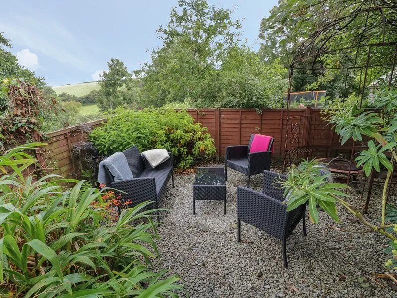 FAIRFIELD COTTAGE, pet friendly, with open fire in Boscastle