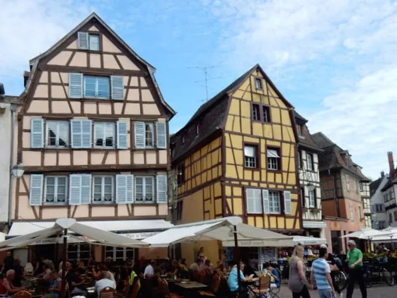 Historical town center cosy flat